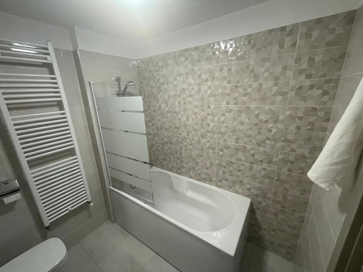 Moghioros Park Residence Apartment Букурещ Екстериор снимка